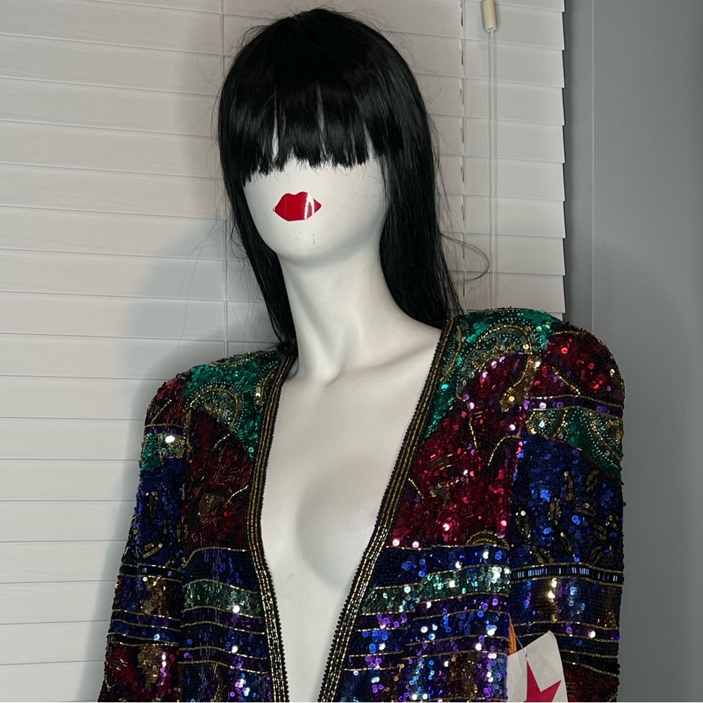 Blazer - Picture 3 of 4